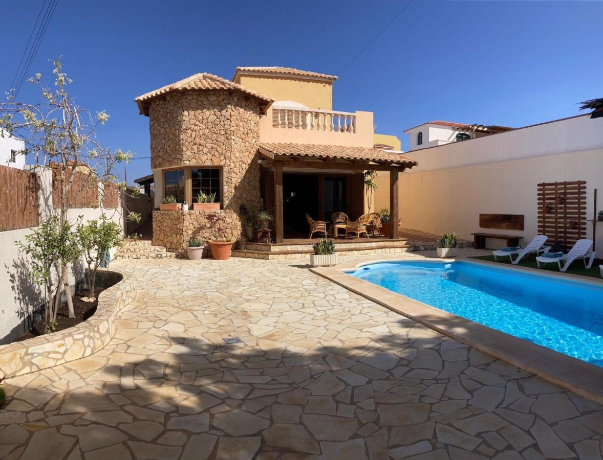 Villa Ingrid. Piscina Exterior. Las Playas Dış mekan fotoğraf